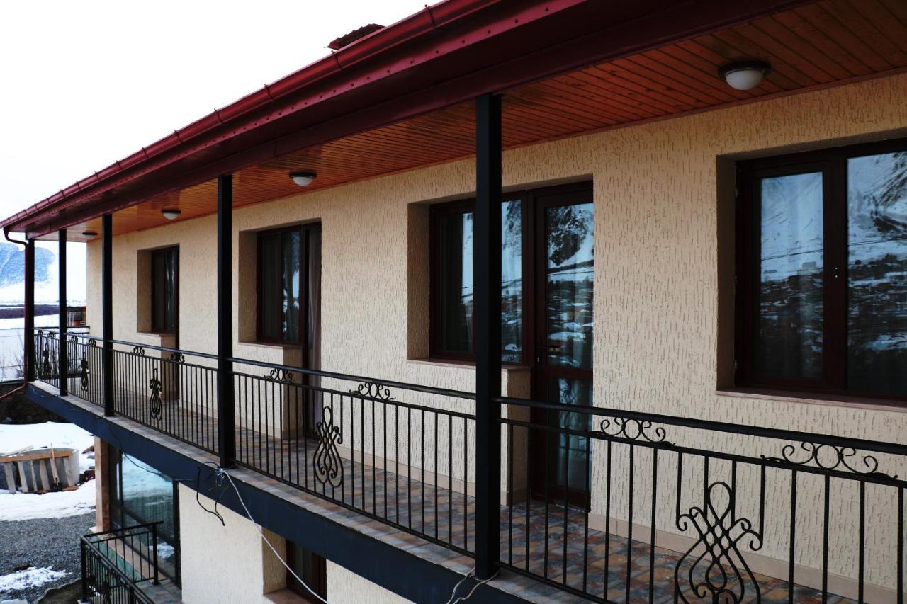 Ketino'S Home Kazbegi Exterior photo